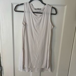 Athleta Soft Gray Tee